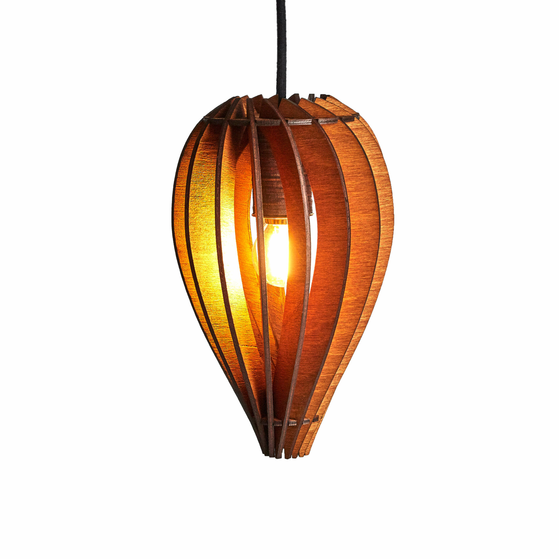 Freudenreich Interior Design | Hängelampe The Leaf von Kairoz