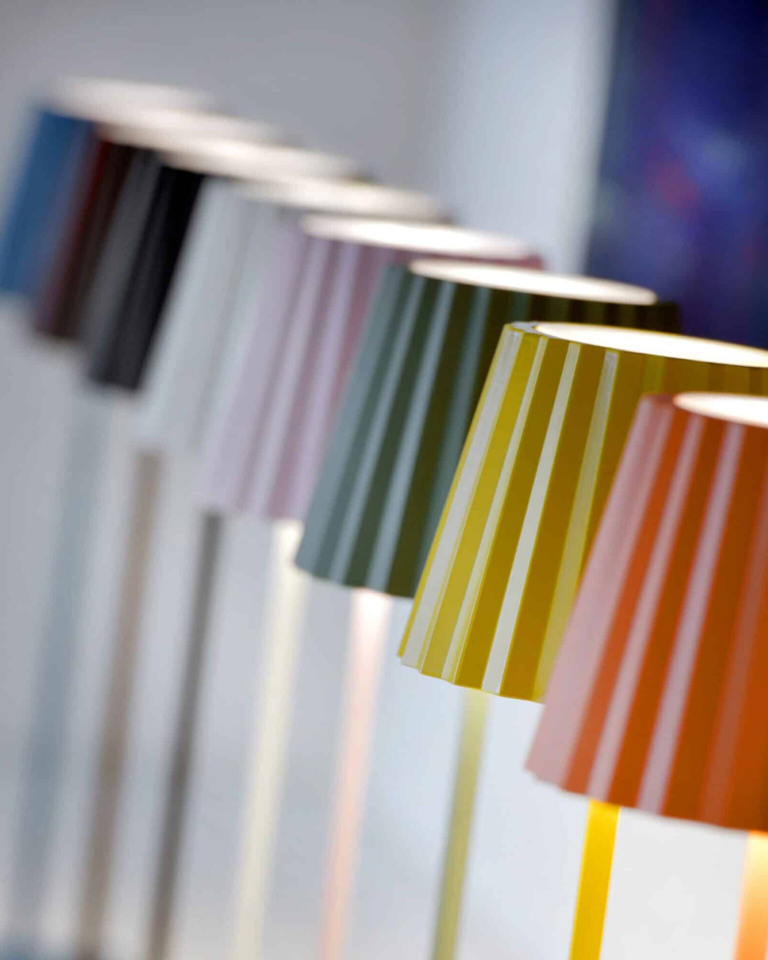 Freudenreich Interior Design | Akku-Tischleuchte Troll bunt