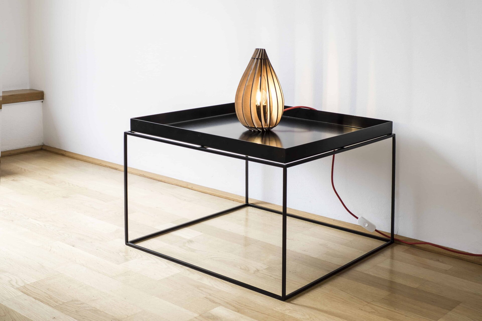 Freudenreich Interior Design | Tischlampe The Leaf XS von Kairoz