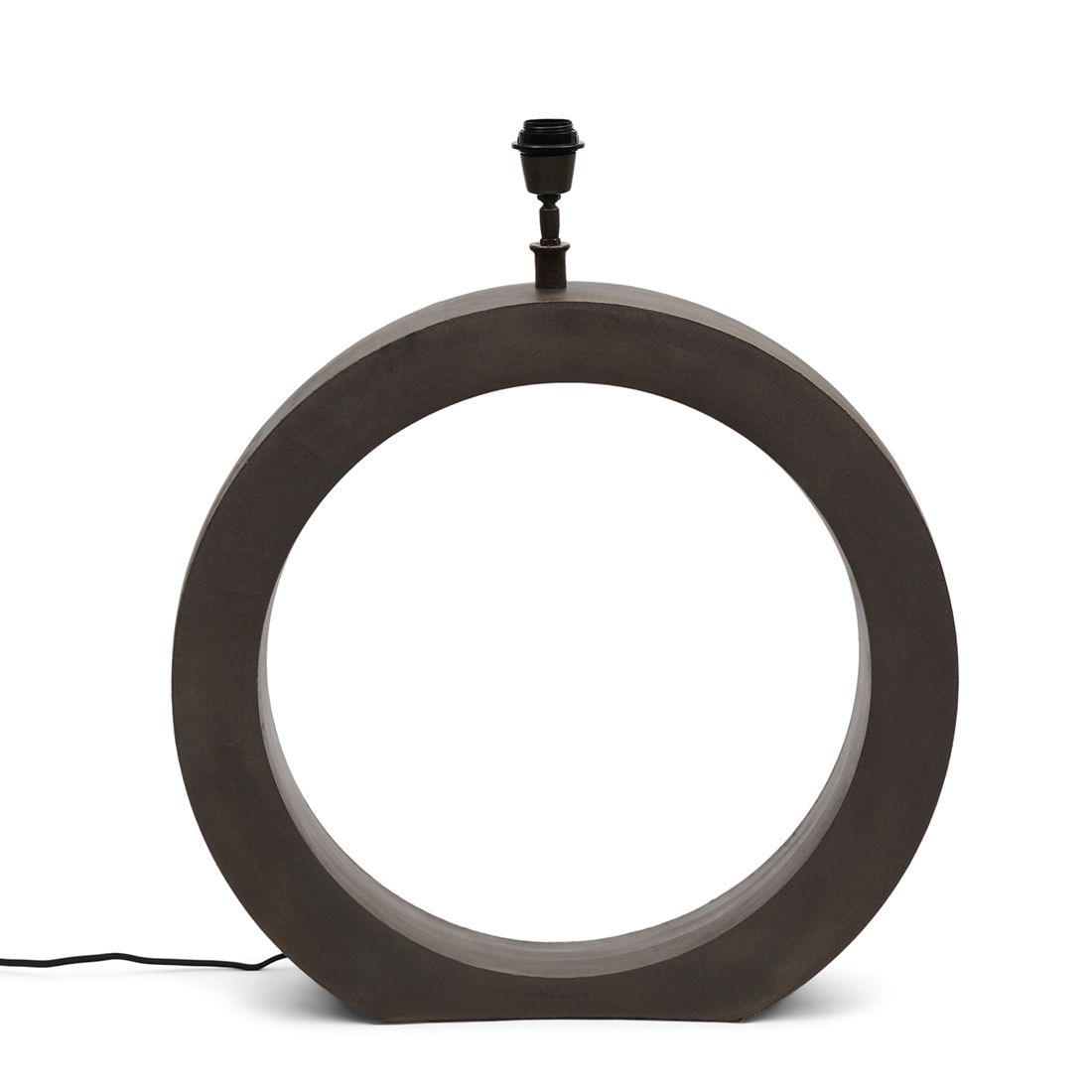 Freudenreich Interior Design | Lampenfuß RM Berlin Freudenreich Interior Design | Lampenfuß RM Berlin