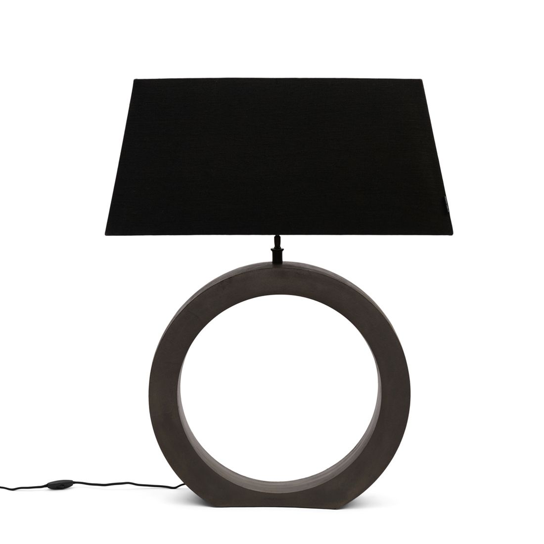 Freudenreich Interior Design | Lampenfuß RM Berlin Freudenreich Interior Design | Lampenfuß RM Berlin