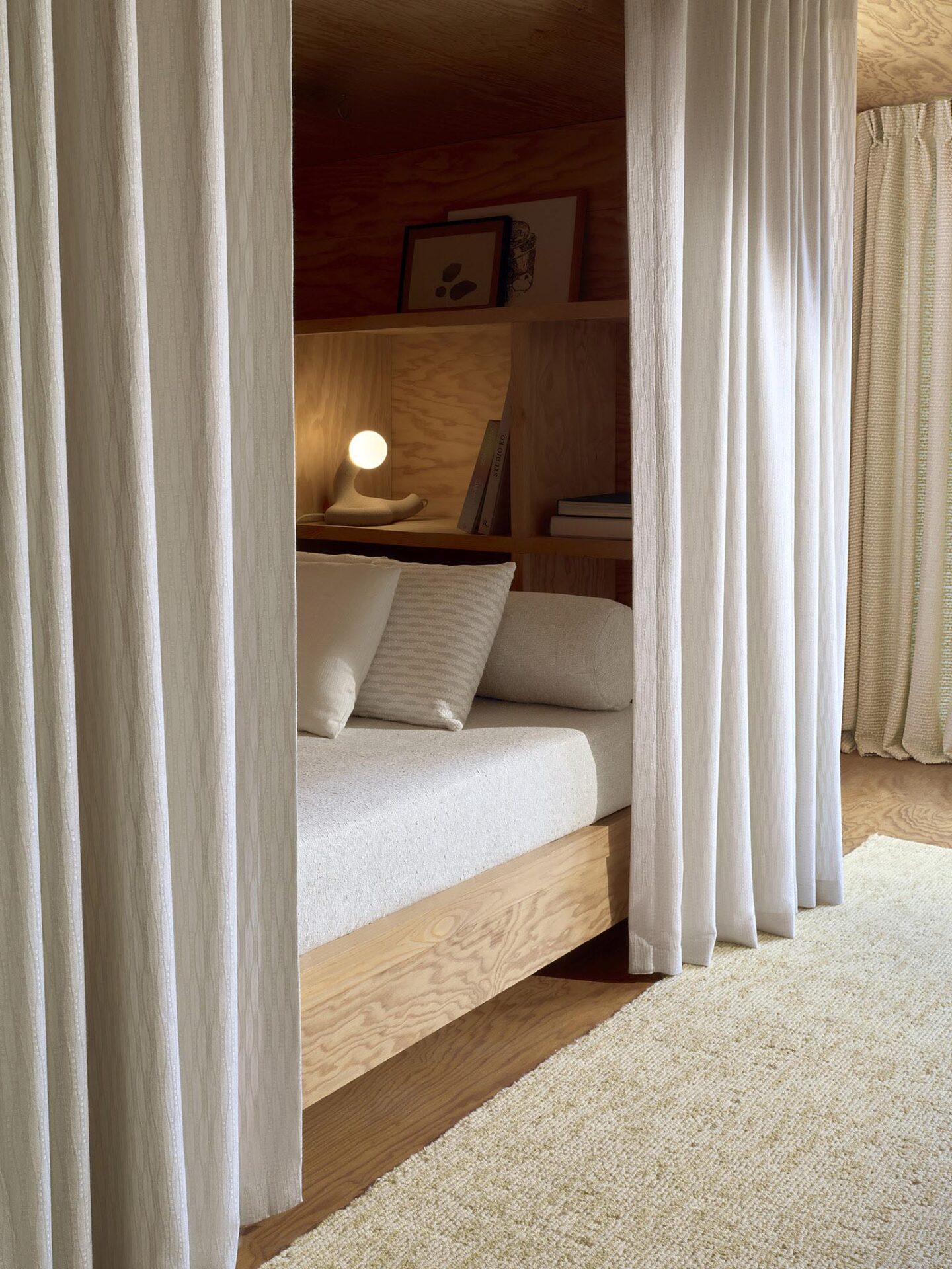 Freudenreich Interior Design | Victoria | Stoffe von Pierre Frey
