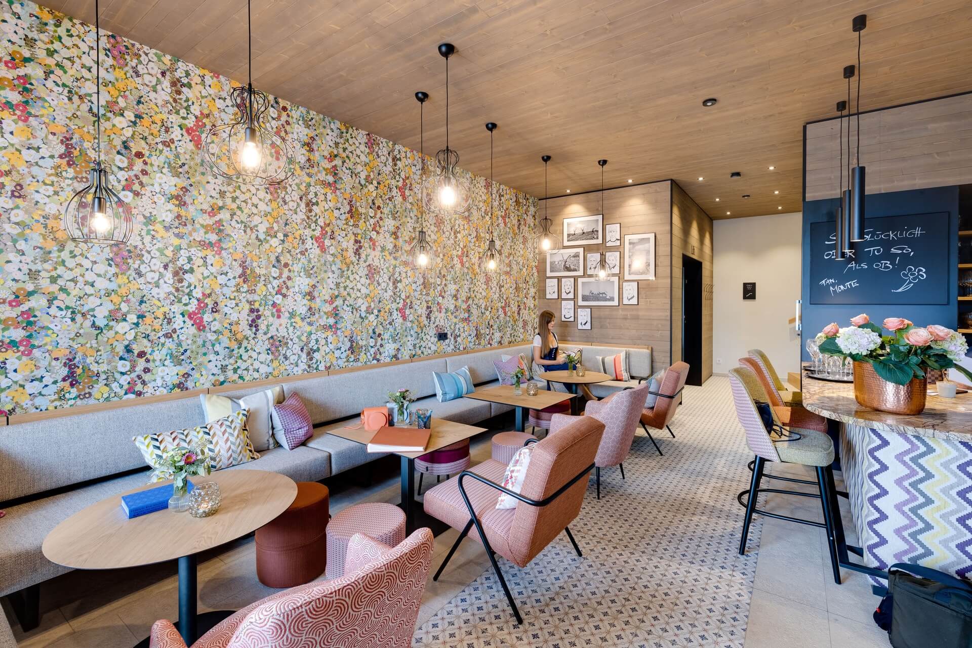 Freudenreich Interior Design | chic&cosy Blog Chalet-Hotel Montestyria