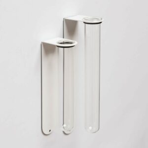 Freudenreich Interior Design | Blumenvase weiß