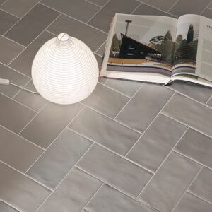 Freudenreich Interior Design | Fliese Gap grau