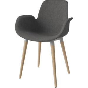 Freudenreich Interior Design | Stuhl Seed mit Armlehnen in dark grey gepolstert und Holzbeinen