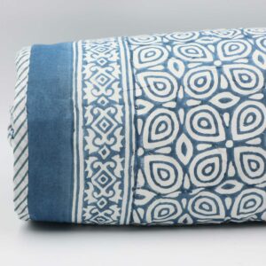 Freudenreich Interior Design | Tagesdecke Kleeblatt blau